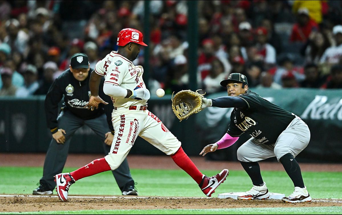 Los tapatíos permitieron que los capitalinos continúen dando pasos firmes rumbo al bicampeonato. IMAGO7.