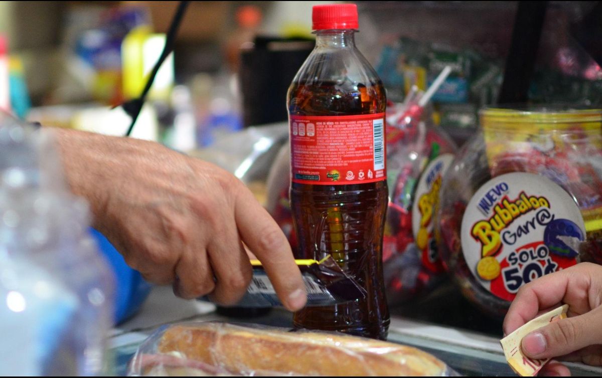 El consumo de refrescos y bebidas azucaradas es clave en que 4 de cada 10 niños y adolescentes en México sufran sobrepeso u obesidad. EL INFORMADOR/ARCHIVO