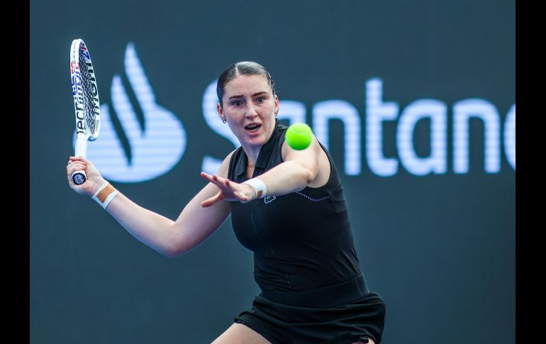Elsa Jacquemot continúa venciendo a las favoritas y mejores sembradas del GDL Open AKRON 2025 WTA 500 para mantenerse firme en la competencia. EL INFORMADOR / A. Navarro