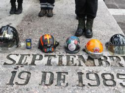 Una investigación desarrollada por El Universal indica que este sismo de magnitud 8.1, que duró minuto y medio, cobró la vida de alrededor de 10 mil personas. EFE/M. Guzmán