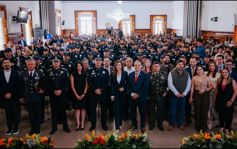La presidenta de Guadalajara, Verónica Delgadillo, destacó el compromiso y labor que realizan los policías tapatíos, bajo un modelo de proximidad y cercanía con las y los vecinos. ESPECIAL / Gobierno de Guadalajara