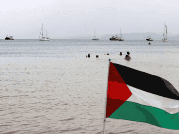 Añadió que existen "antecedentes claros" que vinculan a los organizadores y financiadores de la Flotilla Global Sumud "con elementos cercanos a Hamás, organización designada como terrorista por múltiples países". AP/A. Mili