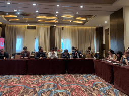 El director de Asuntos Médicos y Regulatorios de Johnson & Johnson Innovative Medicine México afirmó que también trabajan con autoridades de salud en México para que Amivantamab y Lazertinib lleguen de manera equitativa a la población. EL INFORMADOR/ O. González