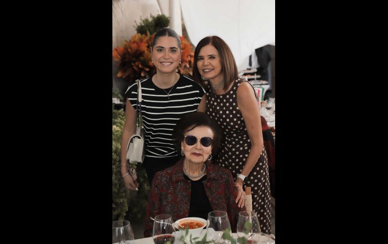 Viviana Plascencia, Susana Rodríguez y Susana García. GENTE BIEN JALISCO / C. Jimeno