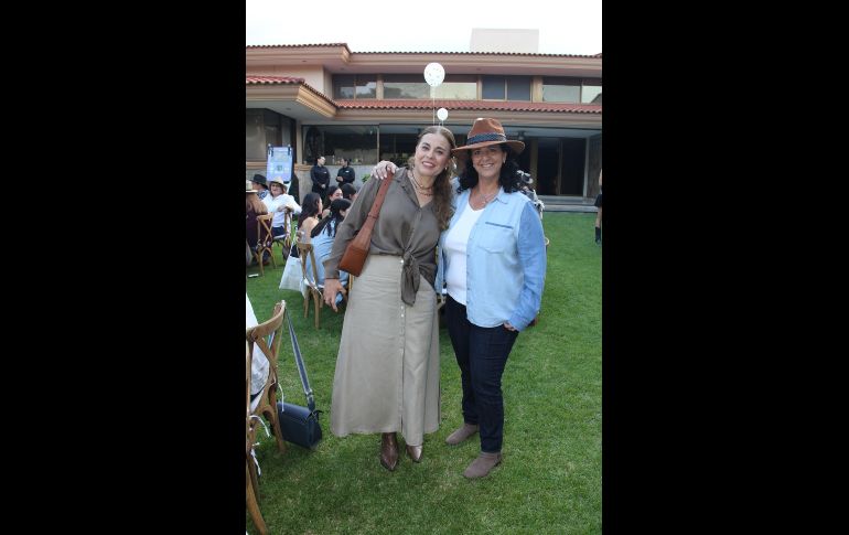 Bety Acosta y Lorenza Morales. GENTE BIEN JALISCO / E. Escamilla