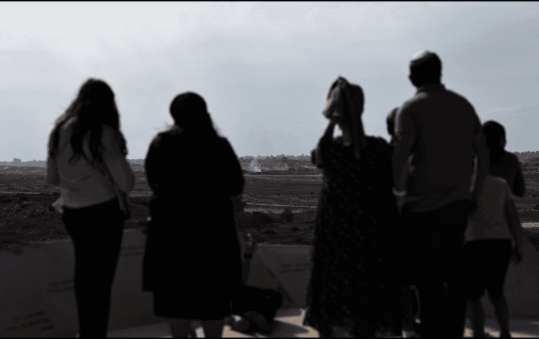 Hamás tendrá un plazo de 72 horas para comenzar la liberación y entrega de los rehenes al Comité de la Cruz Roja. EFE / EPA / A. Safadi