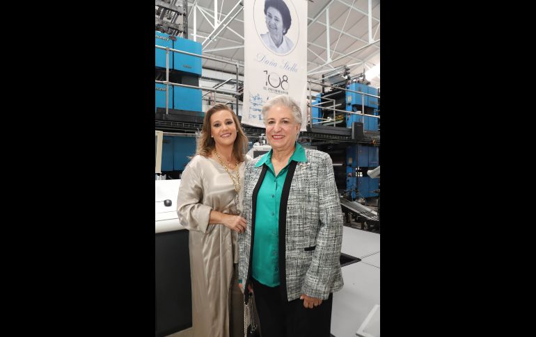 Susana Delfín y Carmen Álvarez del Castillo. GENTE BIEN JALISCO / C. Jimeno