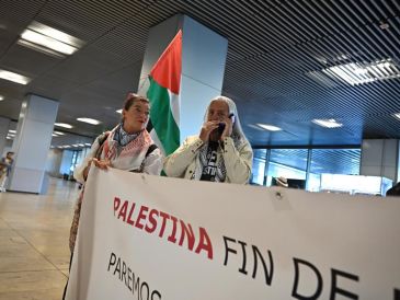 Adalah calificó de "ilegal" la detención de los activistas y registró diversas denuncias de abusos y malos tratos tanto en el abordaje como en la prisión israelí. EFE/F. Villar