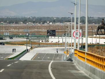 Conoce las casetas que conectan con el recinto aeroportuario y en las cuales podrás exentar el pago del peaje mostrando tu pase de abordar vigente. SUN / ARCHIVO