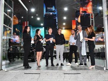 Liliana Pérez, Johnny Fang, Daniel Andrade, Edgar Fernández. GENTE BIEN JALISCO / Revista del 17 de octubre 2025