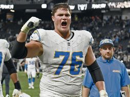 Luego de estar fuera de las canchas desde la semana 4 por una lesión en el tobillo, Joe Alt está de vuelta, y con él, las esperanzas de  acumular triunfos para los Chargers. AFP