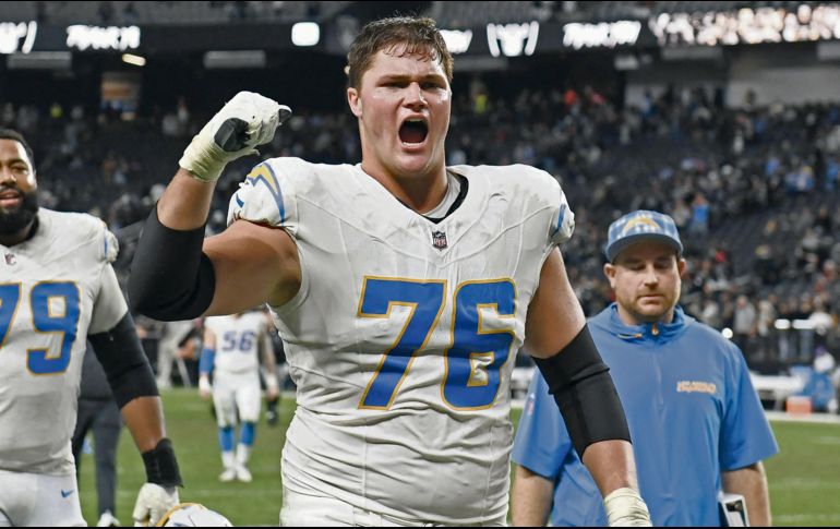 Luego de estar fuera de las canchas desde la semana 4 por una lesión en el tobillo, Joe Alt está de vuelta, y con él, las esperanzas de  acumular triunfos para los Chargers. AFP