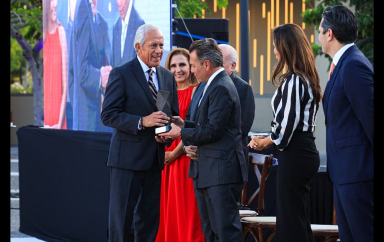 Este viernes fue entregado el Premio Jalisco al Emprendimiento, la máxima distinción que el Gobierno de Jalisco hace a las y los emprendimientos jaliscienses más innovadores, con presencia nacional o internacional y que han generado gran impacto en la sociedad. EL INFORMADOR / J. Acosta