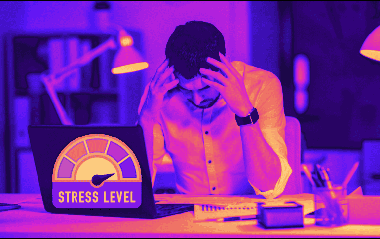 Disminución de la productividad, cometer errores y reportarse enfermo son algunos de los síntomas conductuales del estrés laboral. ESPECIAL / CANVA