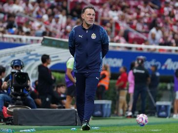 Dieciséis torneos tuvieron que pasar para que las Chivas lograran ganar sus dos clásicos en fase regular. IMAGO7.