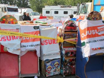 Para este operativo se desplegó un estado de fuerza integrado por cuatro inspectores de la Dirección de Inspección y Vigilancia, apoyados por 12 oficiales de la Comisaría de la Policía Preventiva Municipal. ESPECIAL/AYUNTAMIENTO DE TLAJOMULCO