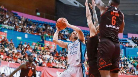 Los Astros no se achicaron en el Gimnasio Olímpico Juan de la Barrera de la Ciudad de México e impusieron su voluntad ante los Diablos Rojos. CORTESÍA