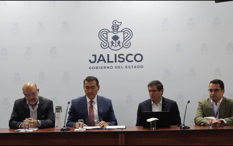 Salvador Zamora, indicó que se hizo una compra de medicinas importante para que haya un repunte en el abasto de medicinas para el IPEJAL.. ESPECIAL