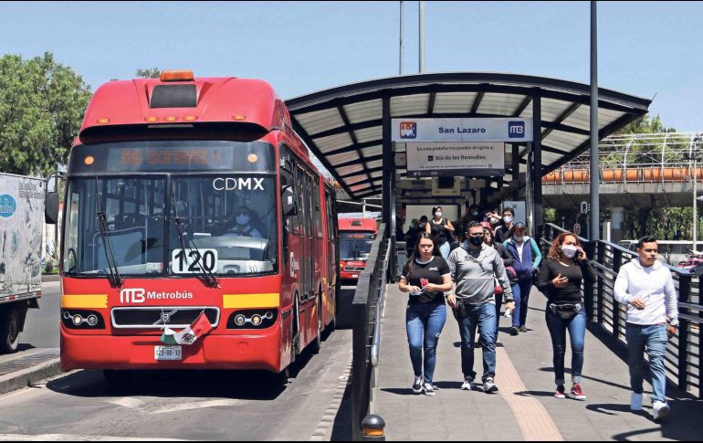 Las suspensiones en las rutas durarán desde las 4:30 hasta las 22:00 horas. SUN/Archivo