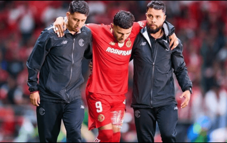 Mohamed lamentó la situación y adelantó que, aunque los estudios médicos todavía no se realizan, considera prácticamente descartado a Vega para el resto del torneo regular. No obstante, mantiene la esperanza de poder contar con él en la Liguilla. IMAGO7 ESPECIAL/Mexsport