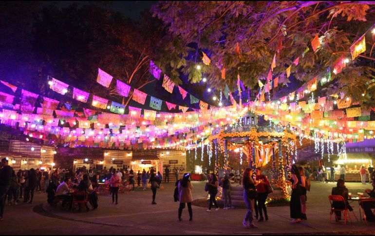 Las ventas se verán impulsadas porque desde el viernes 31 de octubre empezarán las ventas, promociones y descuentos de los productos propios de la festividad. EL INFORMADOR / ARCHIVO