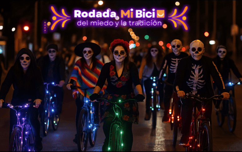 La Rodada del miedo y la tradición forma parte de las actividades culturales que buscan rescatar el espíritu del Día de Muertos. DALL-E/ X/@MiBiciPublica