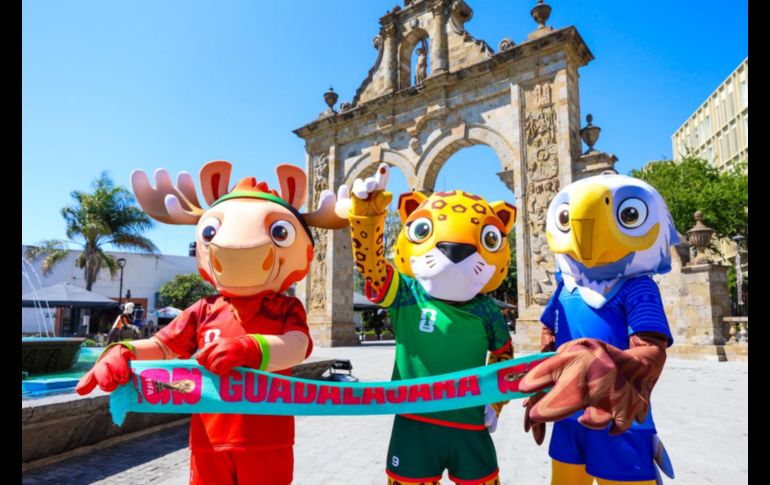 Zayu, Clutch y Maple, las tres mascotas que representarán al Mundial de Futbol 2026, visitaron por primera vez la Zona Metropolitana de Guadalajara. EL INFORMADOR / A. Navarro