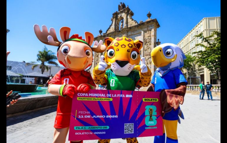 Zayu, Clutch y Maple, las tres mascotas que representarán al Mundial de Futbol 2026, visitaron por primera vez la Zona Metropolitana de Guadalajara. EL INFORMADOR / A. Navarro