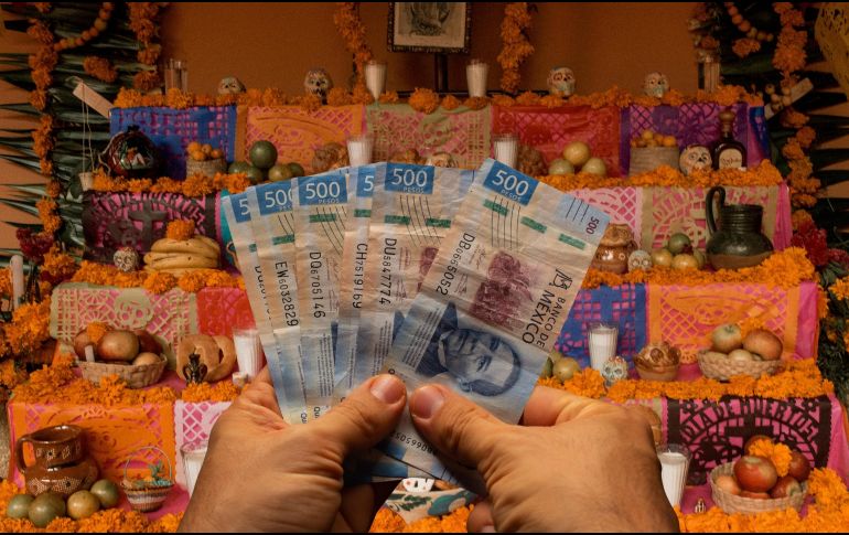 En México, noviembre es uno de los meses más esperados por trabajadores y estudiantes, ya que coincide con el Día de Muertos, una de las celebraciones más representativas del país. EL INFORMADOR / ARCHIVO