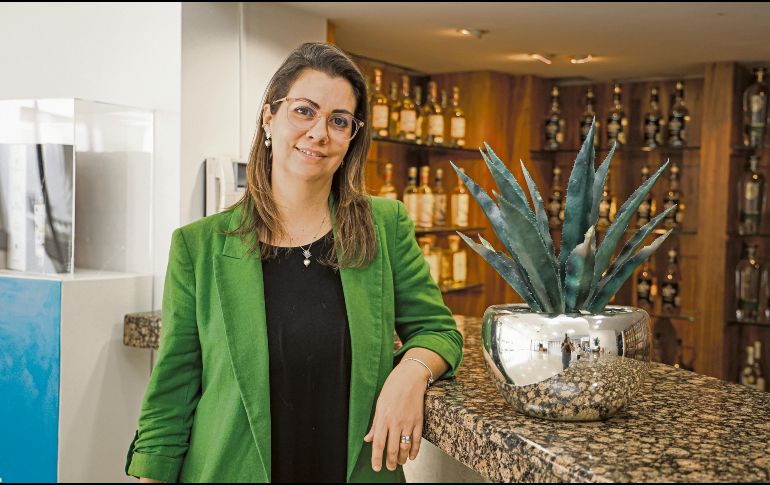 La industria se fijó como meta aumentar un 12 % el consumo de energía renovable, detalló Sofía Hernández Morales, coordinadora del Comité de Sustentabilidad de la Cámara Nacional de la Industria Tequilera. ESPECIAL / EL INFORMADOR