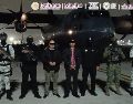 Al intensificar las acciones operativas en la zona, Saúl "N" fue detenido junto con Horacio "N", quien realizaba funciones de escolta. X /@GabSeguridadMX