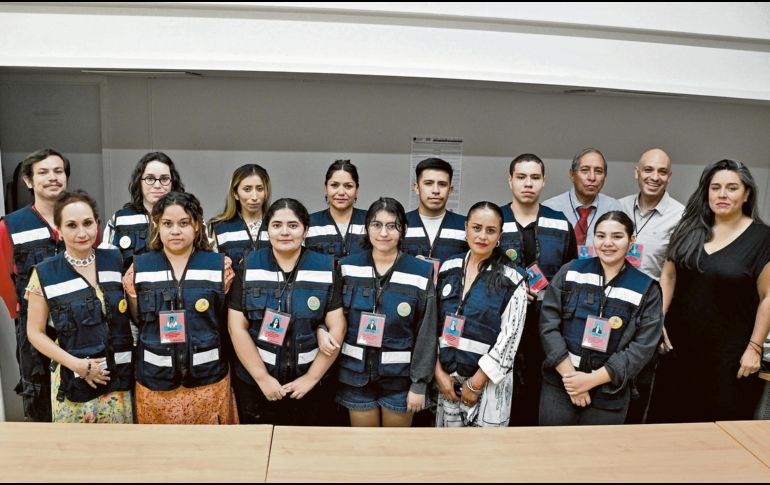 Los encuestadores se identificarán plenamente y aplicarán la encuesta en las unidades del transporte público. ESPECIAL