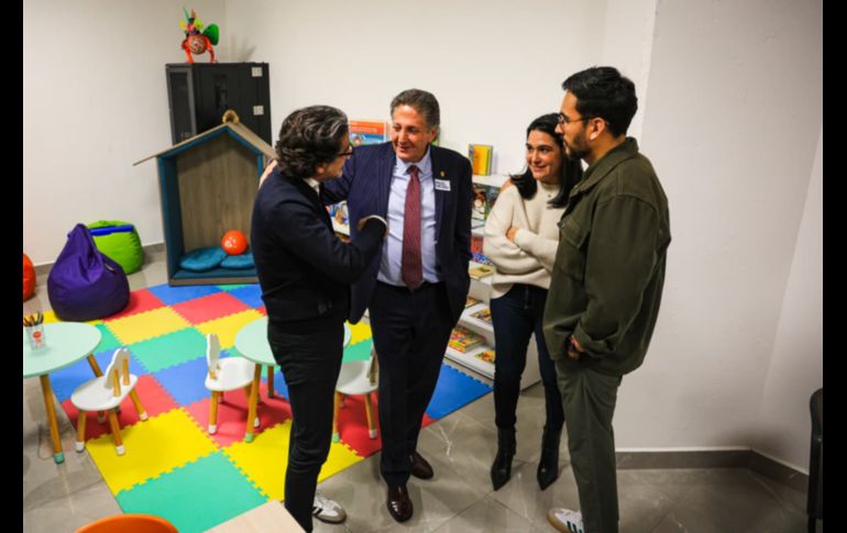 El alcalde de Zapopan, Juan José Frangie, recordó que este lugar era destinado para eventos privados, pero se logró recuperar el edificio y convertirlo en este centro integral de cuidados. EL INFORMADOR/ J. Acosta