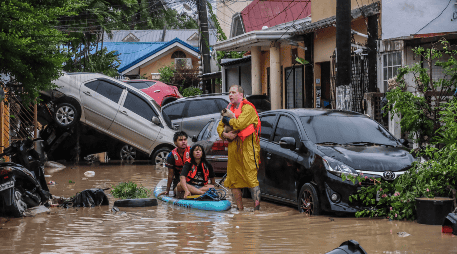 El reporte más reciente sobre la ubicación de “Kalmaegi” situaba el tifón sobre las aguas costeras de la localidad de Jordan en la provincia central de Guimaras. EFE / EPA / J. Espinosa
