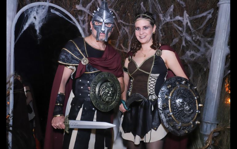 Rafael Gómez y Maru Cosío. GENTE BIEN JALISCO / C. Jimeno