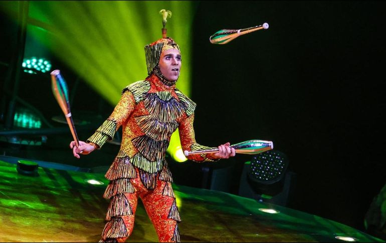 La multitud se quedó boquiabierta con las proezas acrobáticas y performativas de los 53 artistas del Cirque du Soleil. EL INFORMADOR/ A. Navarro