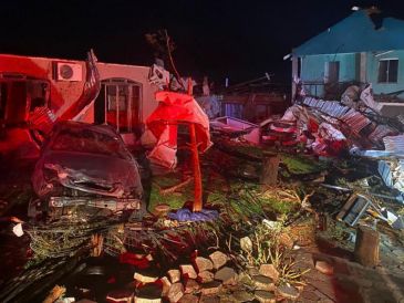 Río Bonito do Iguaçu, donde fueron reportadas cuatro víctimas mortales, y Guarapuava, con un muerto, fueron las ciudades más afectadas por el fenómeno. EFE/ Departamento De Bomberos Del Estado De Paraná
