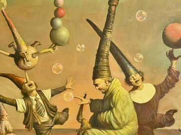 Las figuras de Garrido habitan escenarios silenciosos donde lo místico y lo cotidiano se entrelazan. CORTESÍA