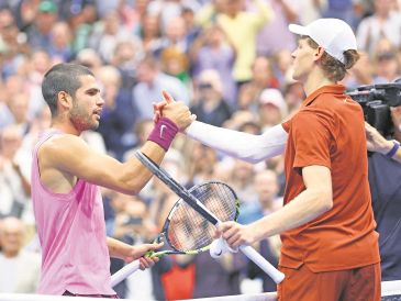 La última vez que ambos se enfrentaron fue en la final del Abierto de Estados Unidos en la que el español se impuso al italiano. AFP/C. Triballeau