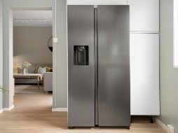 Expertos advirtieron que, al dejar encendido el refrigerador las 24 horas, este puede consumir más energía eléctrica. UNSPLASH / L. ANNA