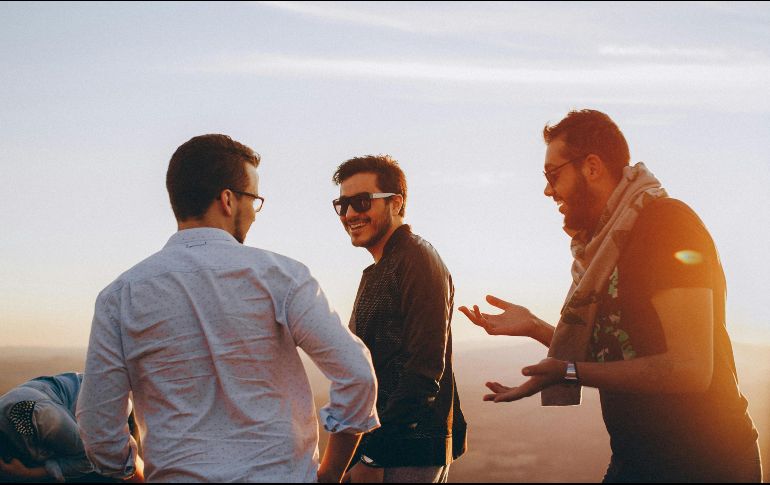 El Día del Hombre resalta aportes masculinos, salud mental y pilares pro igualdad. PEXELS/Helena Lopes