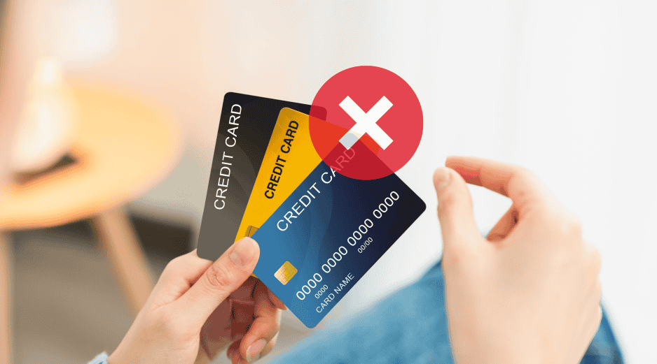 Los bancos deberán ofrecer mecanismos presenciales, telefónicos y digitales para realizar la cancelación. ESPECIAL / CANVA