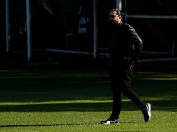 Vergara, quien regresó recientemente de un viaje de negocios a Japón, aprovechó para observar de cerca la preparación del equipo dirigido por el argentino Gabriel Milito. IMAGO7