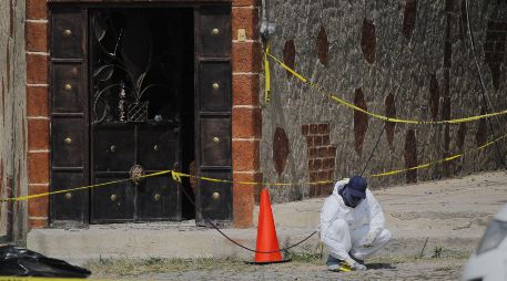 La falta de profesionales limita la capacidad de atención oportuna, retrasa dictámenes y prolonga el tiempo de resguardo de cuerpos sin identificar. EL INFORMADOR/ Archivo