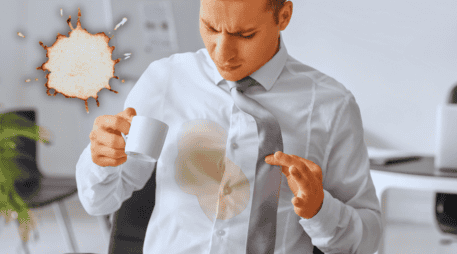 Sabemos lo difícil que puede ser eliminar el rastro de esta deliciosa y clásica bebida de tus prendas favoritas. ESPECIAL / CANVA