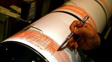 Hoy viernes 28 de noviembre, un sismo de magnitud preliminar 5.9 se registró al suroeste de Chiapas. AFP / ARCHIVO