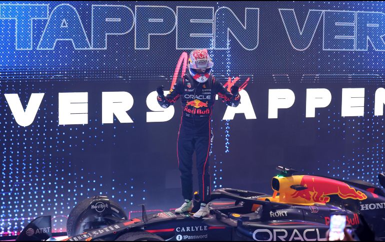 Verstappen gestionó sus neumáticos y administró el ritmo hasta la bandera a cuadros. EFE / A. Haider
