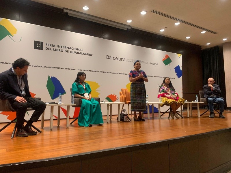 La doctora Rigoberta Menchú enfatizó la importancia de la comunicación, el diálogo y la educación con una perspectiva amplia y consciente del contexto sumamente diferente del mundo occidental. EL INFORMADOR / O. GONZÁLEZ 