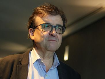 En su visita a la FIL Guadalajara, Javier Cercas habló  de su nuevo libro, "El loco de Dios en el fin del mundo". EL INFORMADOR/A.NAVARRO