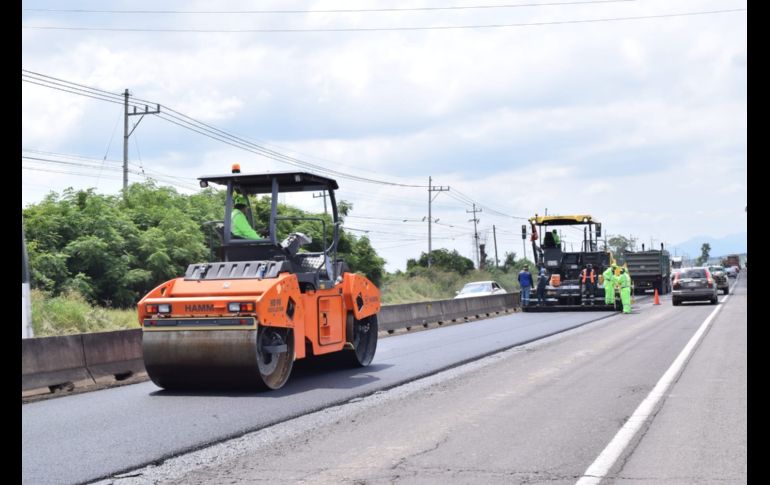 Los trabajos consistirán en fresado, bacheo y renivelaciones, colocación de nueva carpeta asfáltica y señalamiento. ESPECIAL